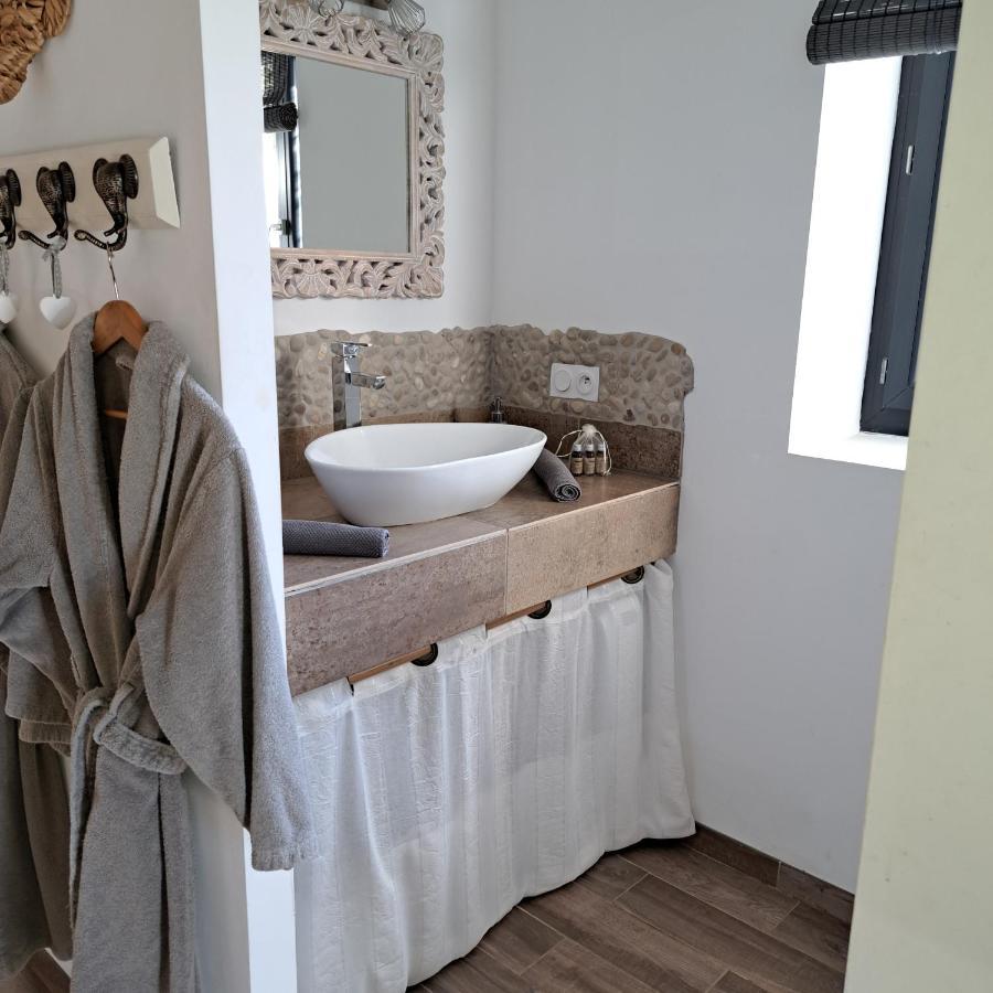 Chambre D'Hotes Des Loyes Jaillans Eksteriør bilde